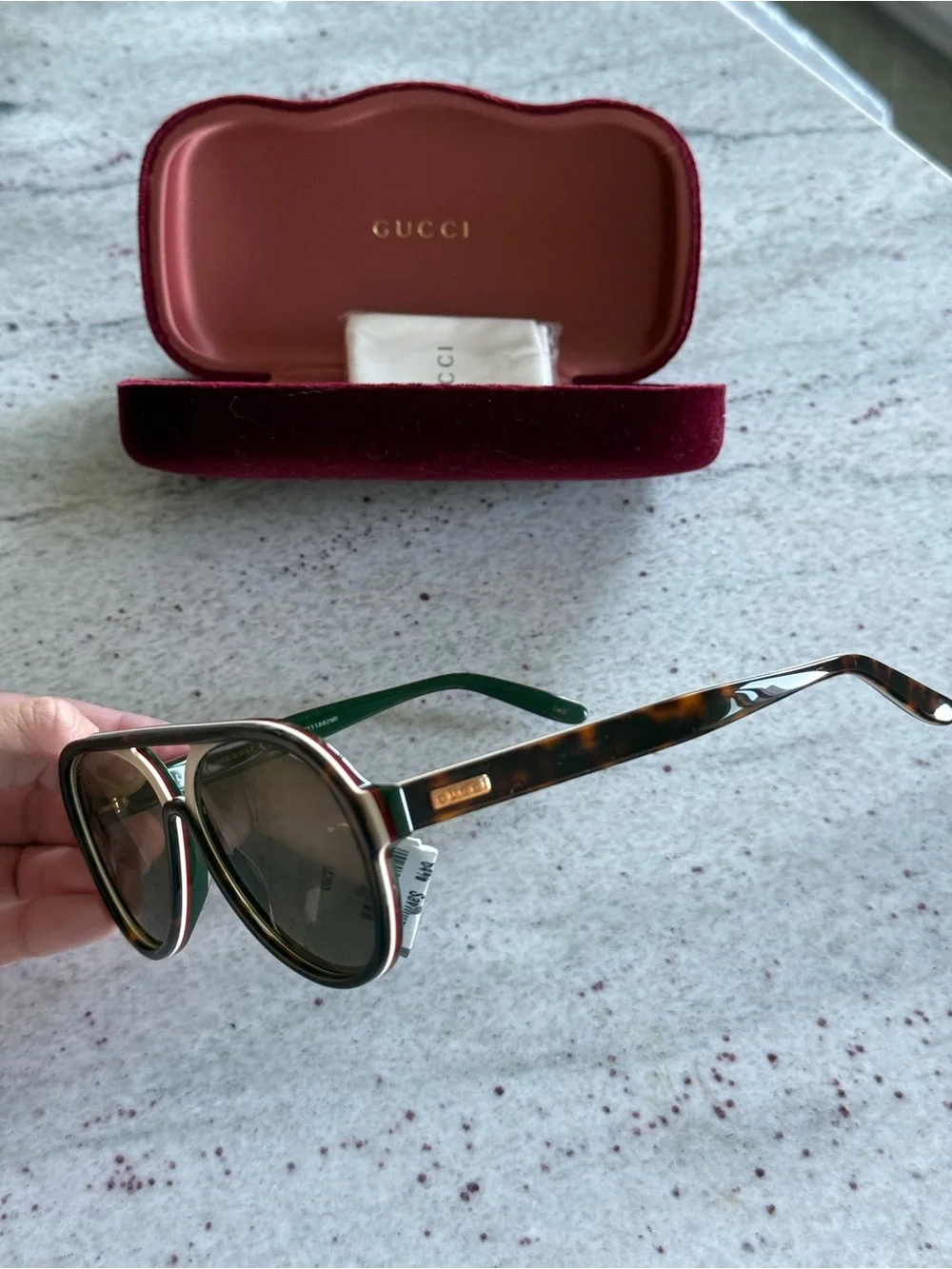 Gucci sunglasses - tortoise